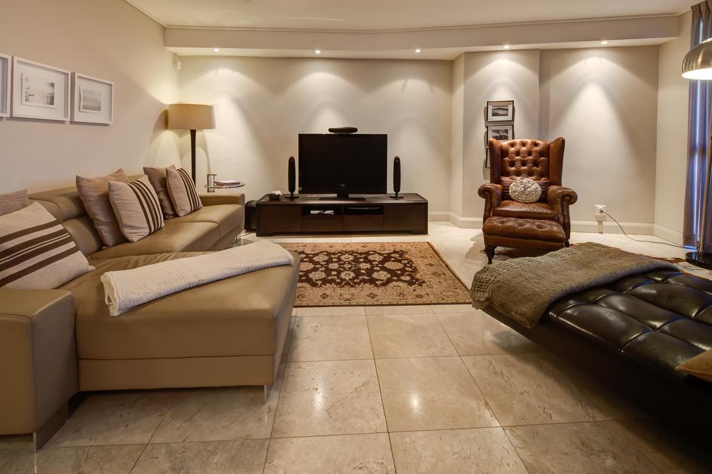 Canal Quays Apartments Cape Town Exterior photo