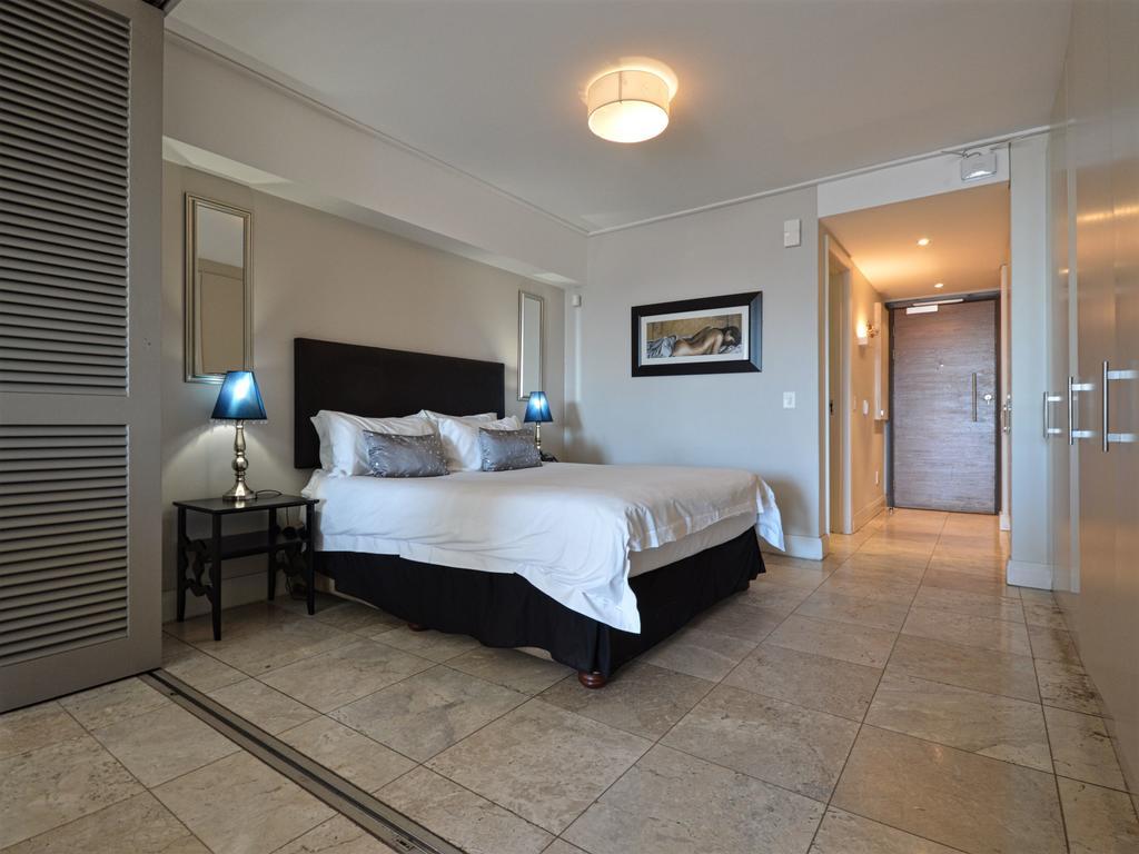 Canal Quays Apartments Cape Town Exterior photo