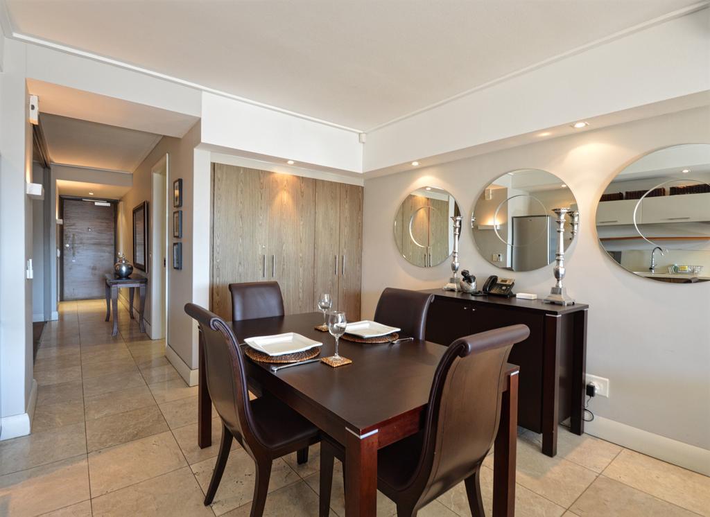 Canal Quays Apartments Cape Town Exterior photo